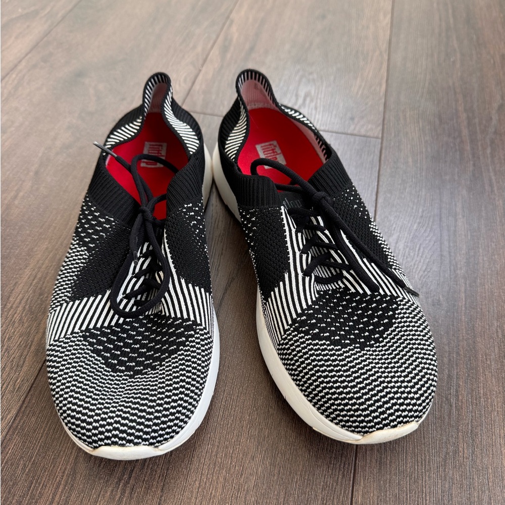 Fitflop Black and White Knit Sneakers